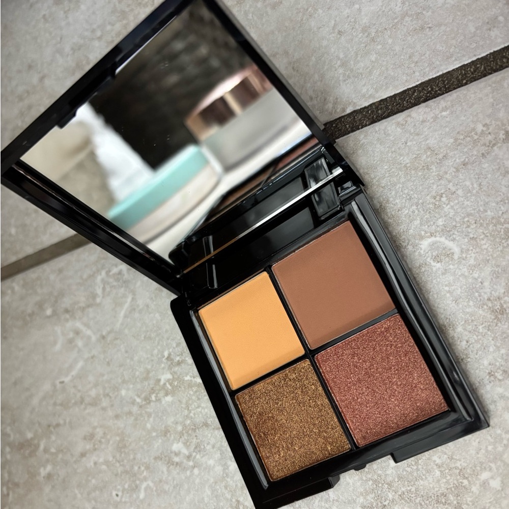 NIB Phase Zero Quad Eyeshadow Palette in Santorini